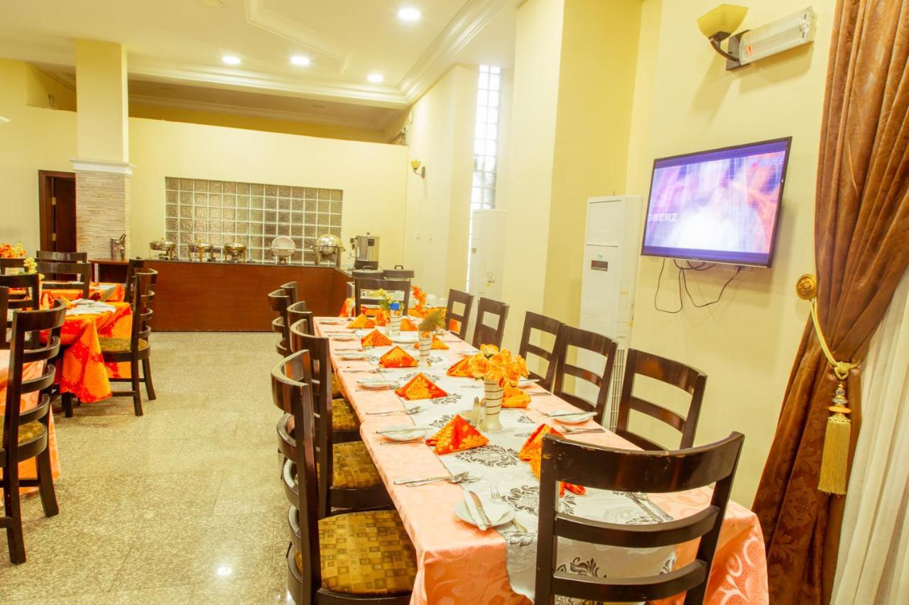 Hotel Reno Abuja Ngoại thất bức ảnh